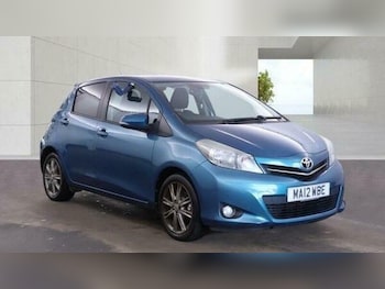 Used Toyota Yaris 2012 for sale - 79551367: Photo