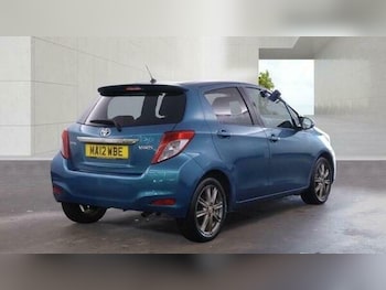 Used Toyota Yaris 2012 for sale - 79551367: Photo