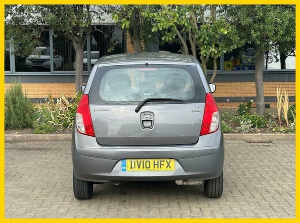 Used Hyundai i10 2010 for sale - 76106425: Photo 13