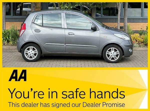 Used Hyundai i10 2010 for sale - 76106425: Photo 3