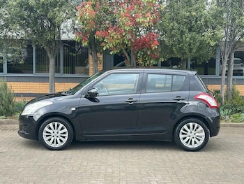 Used Suzuki Swift 2011 for sale - 78574865: Photo