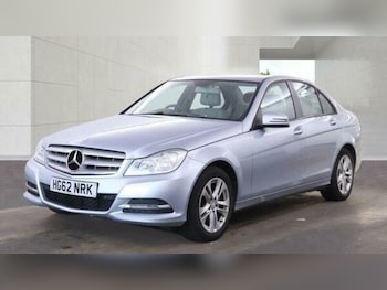 Used Mercedes-Benz C Class 2013 for sale - 79167526: Photo