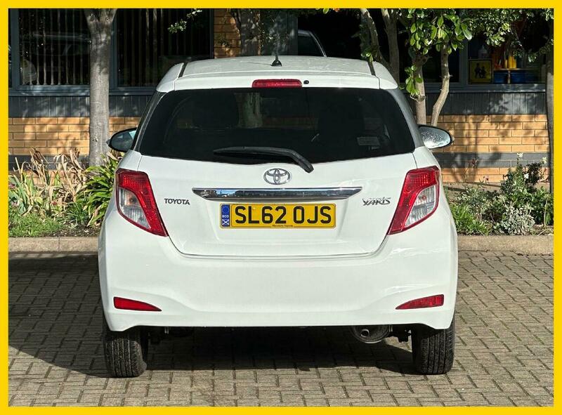 Used Toyota Yaris 2012 for sale - 76346167: Photo 12