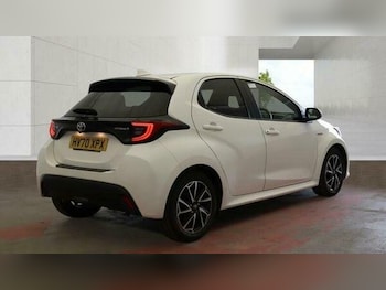 Used Toyota Yaris 2020 for sale - 79222389: Photo