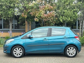 Used Toyota Yaris 2012 for sale - 78488539: Photo