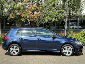 Used Volkswagen Golf 2016 for sale - 79547861: Photo
