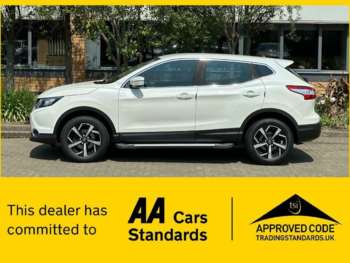 Used Nissan Qashqai 2014 for sale - 74931060: Photo
