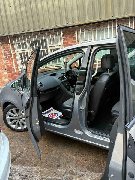 Used Vauxhall Meriva 2013 for sale - 77836500: Photo 10