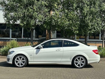 Used Mercedes-Benz C Class 2012 for sale - 79547866: Photo