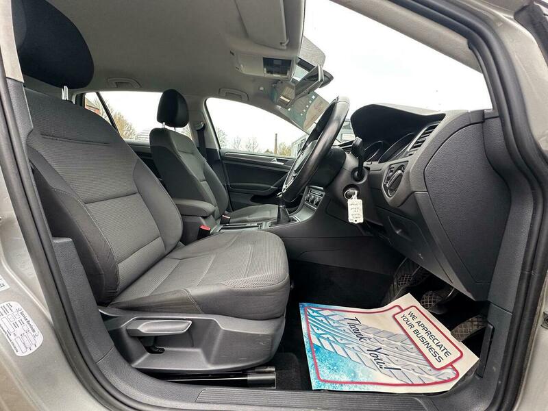 Used Volkswagen Golf 2013 for sale - 76547414: Photo 21