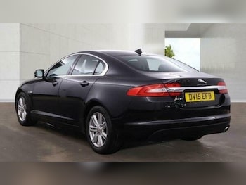 Used Jaguar XF 2015 for sale - 79599546: Photo