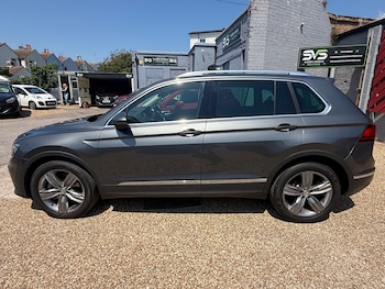 Used Volkswagen Tiguan 2016 for sale - 79081793: Photo