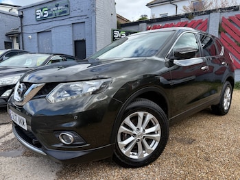 Used Nissan X-Trail 2017 for sale - 79081807: Photo