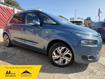 Used Citroen C4 Picasso 2015 for sale - 79385878: Photo