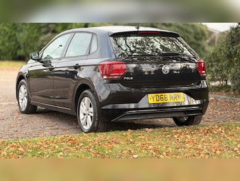 Used Volkswagen Polo 2019 for sale - 76531179: Photo