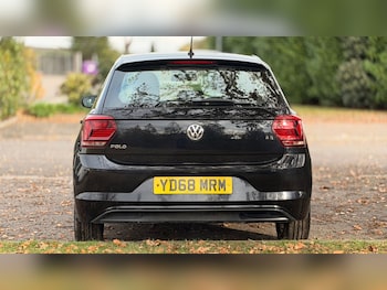 Used Volkswagen Polo 2019 for sale - 76531179: Photo