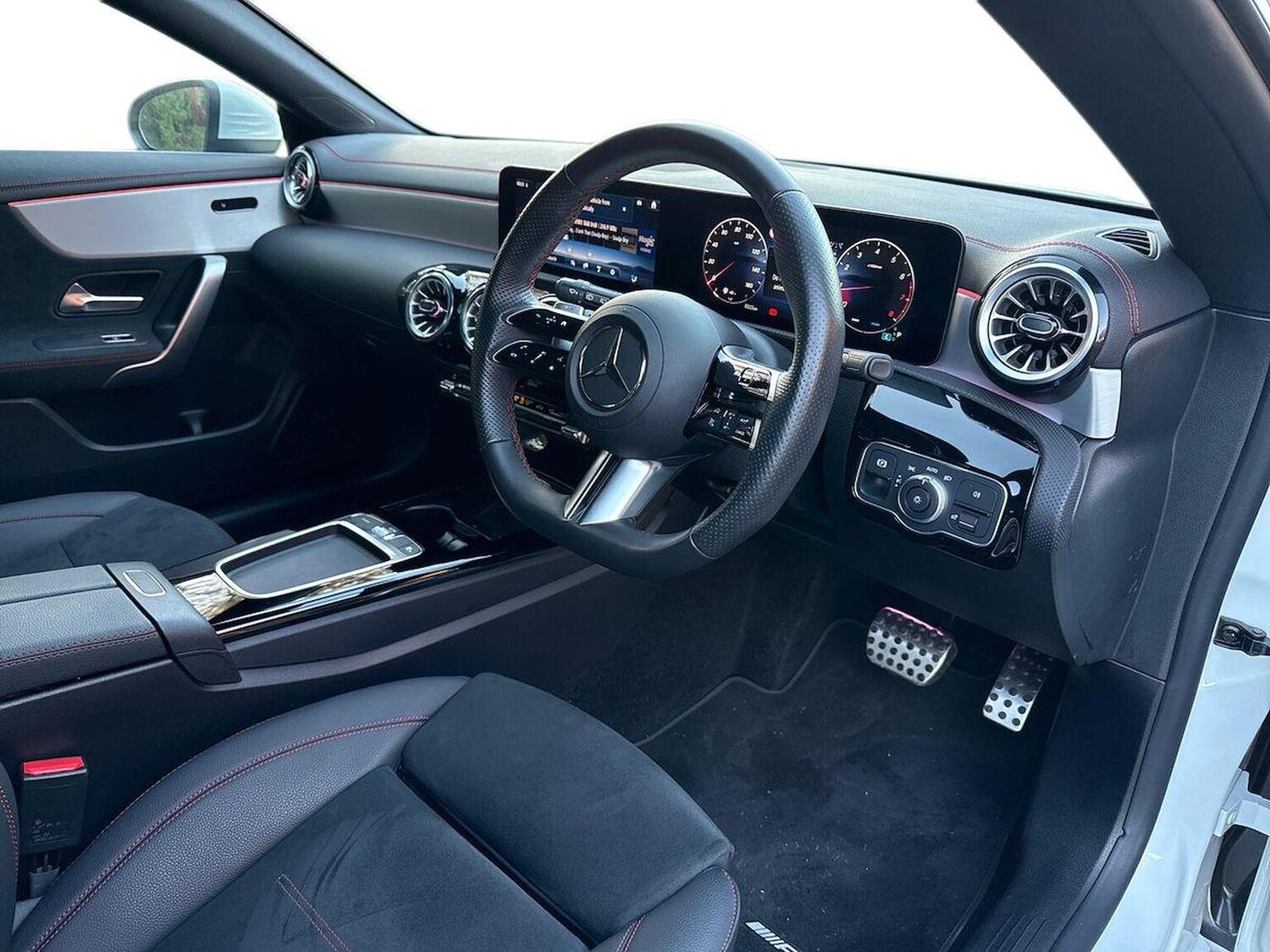 Used Mercedes-Benz CLA 2025 for sale - 76655841: Photo 15