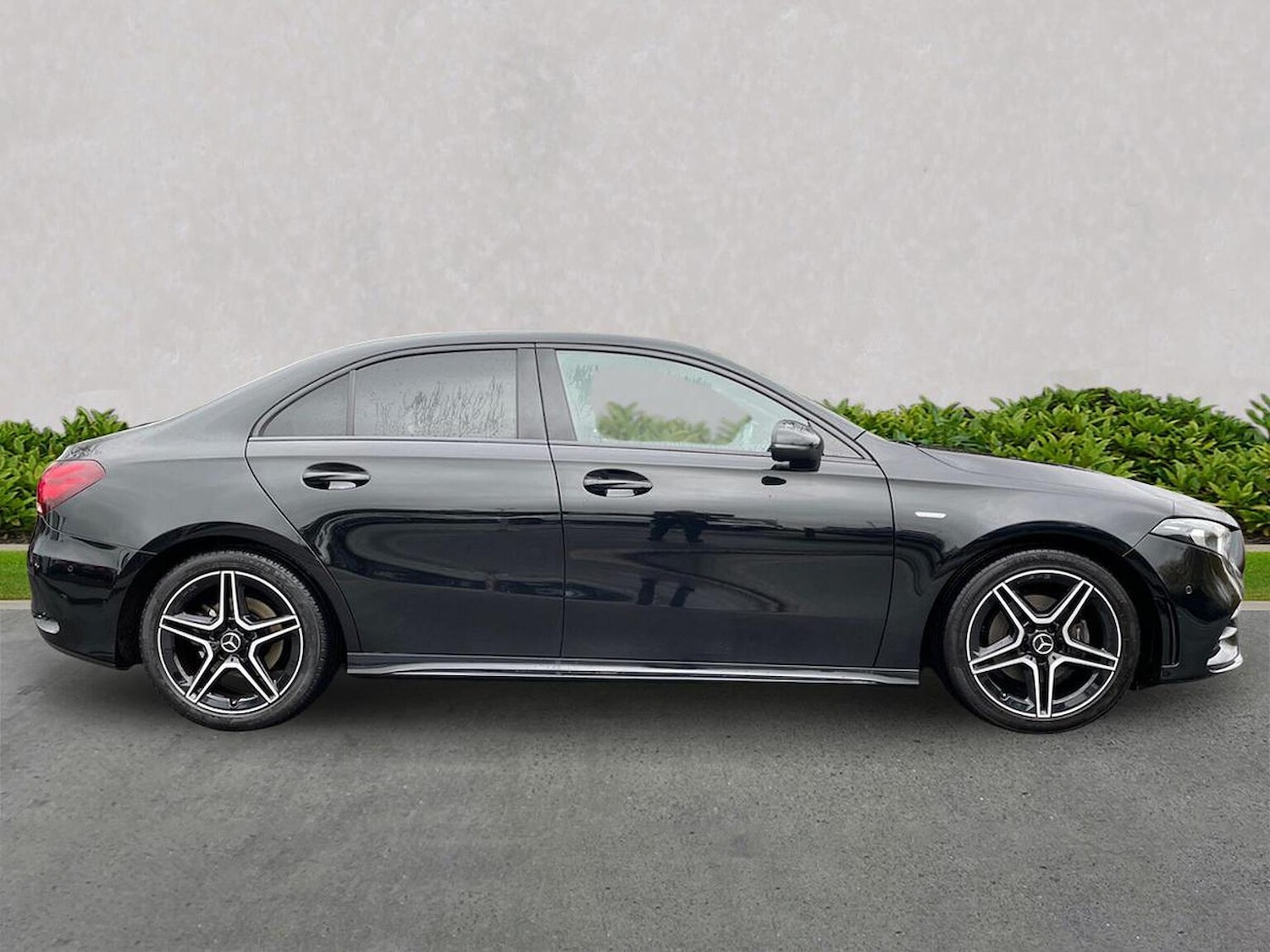 Used Mercedes-Benz A-Class 2021 for sale - 76946967: Photo 3