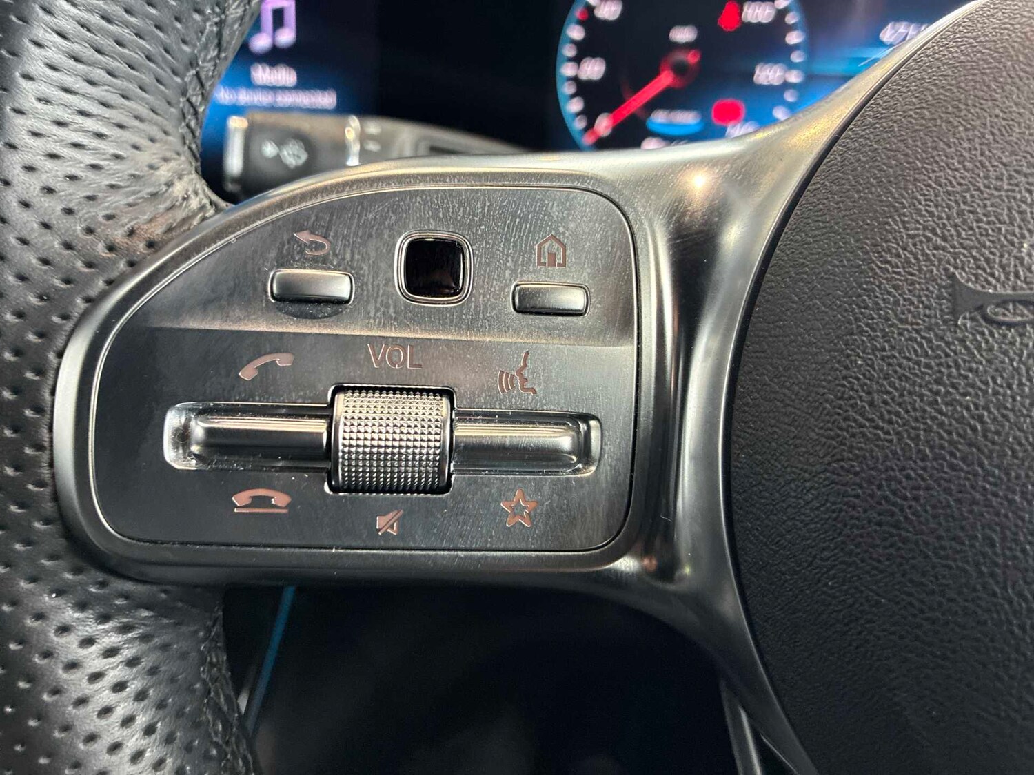 Used Mercedes-Benz EQC 2023 for sale - 78191981: Photo 22