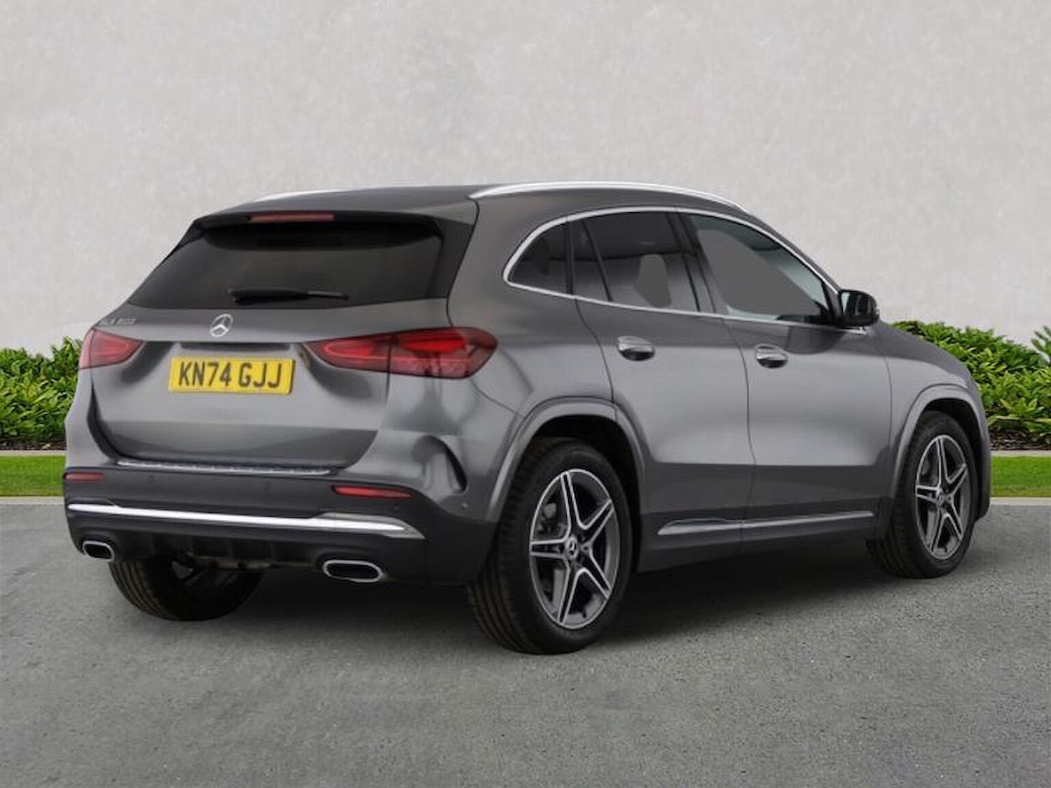 Used Mercedes-Benz GLA 2024 for sale - 76383359: Photo 2