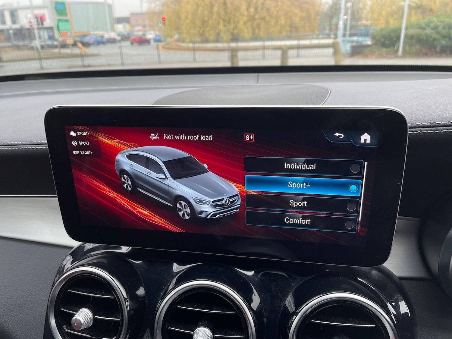 Used Mercedes-Benz GLC 2022 for sale - 77024304: Photo 27