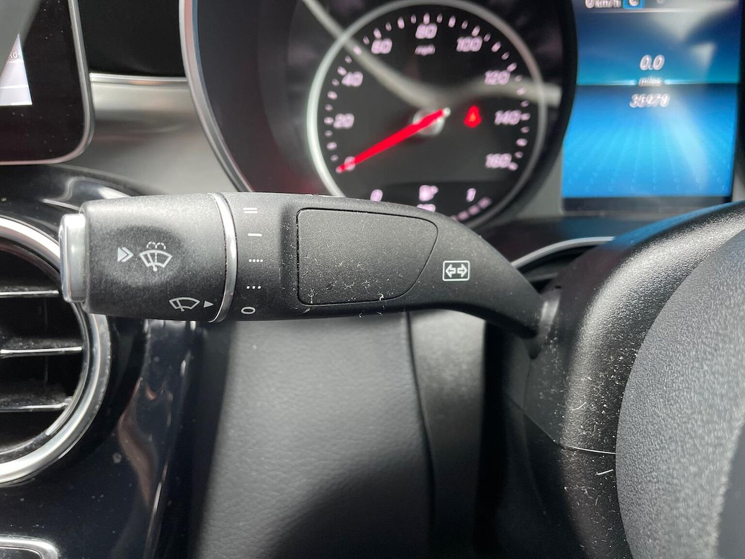 Used Mercedes-Benz GLC 2022 for sale - 77024304: Photo 30