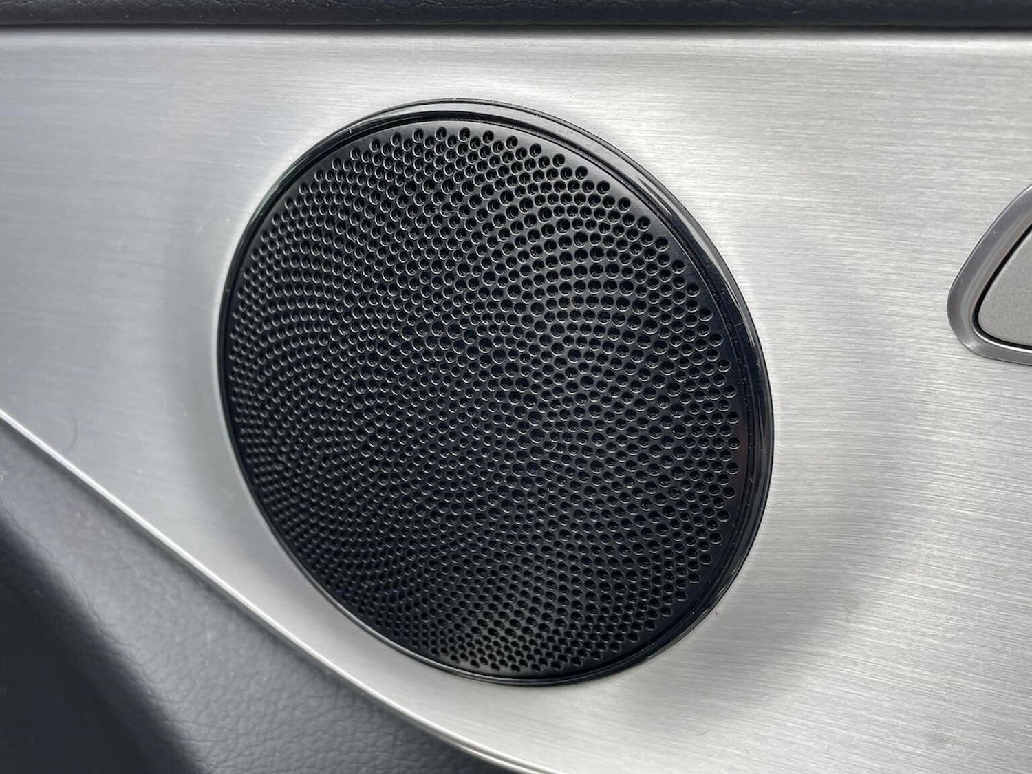 Used Mercedes-Benz GLC 2022 for sale - 77024304: Photo 33