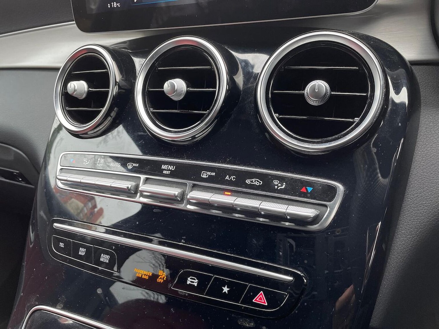 Used Mercedes-Benz GLC 2022 for sale - 77024304: Photo 34