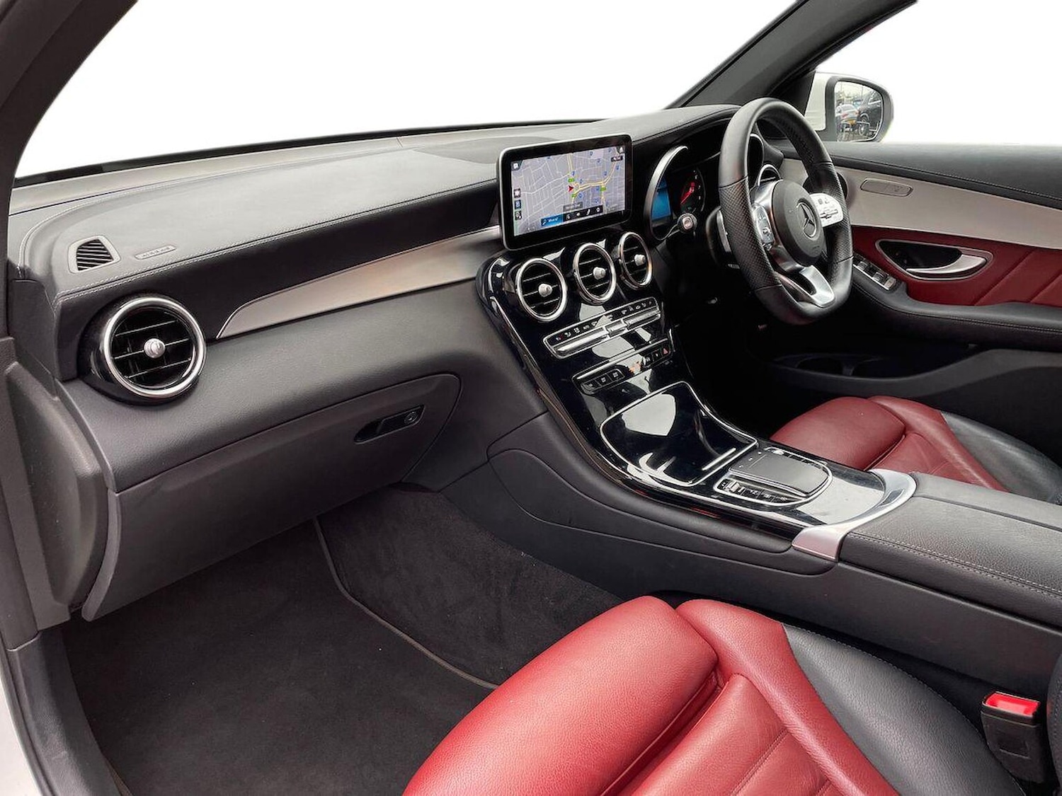 Used Mercedes-Benz GLC 2022 for sale - 77024304: Photo 9