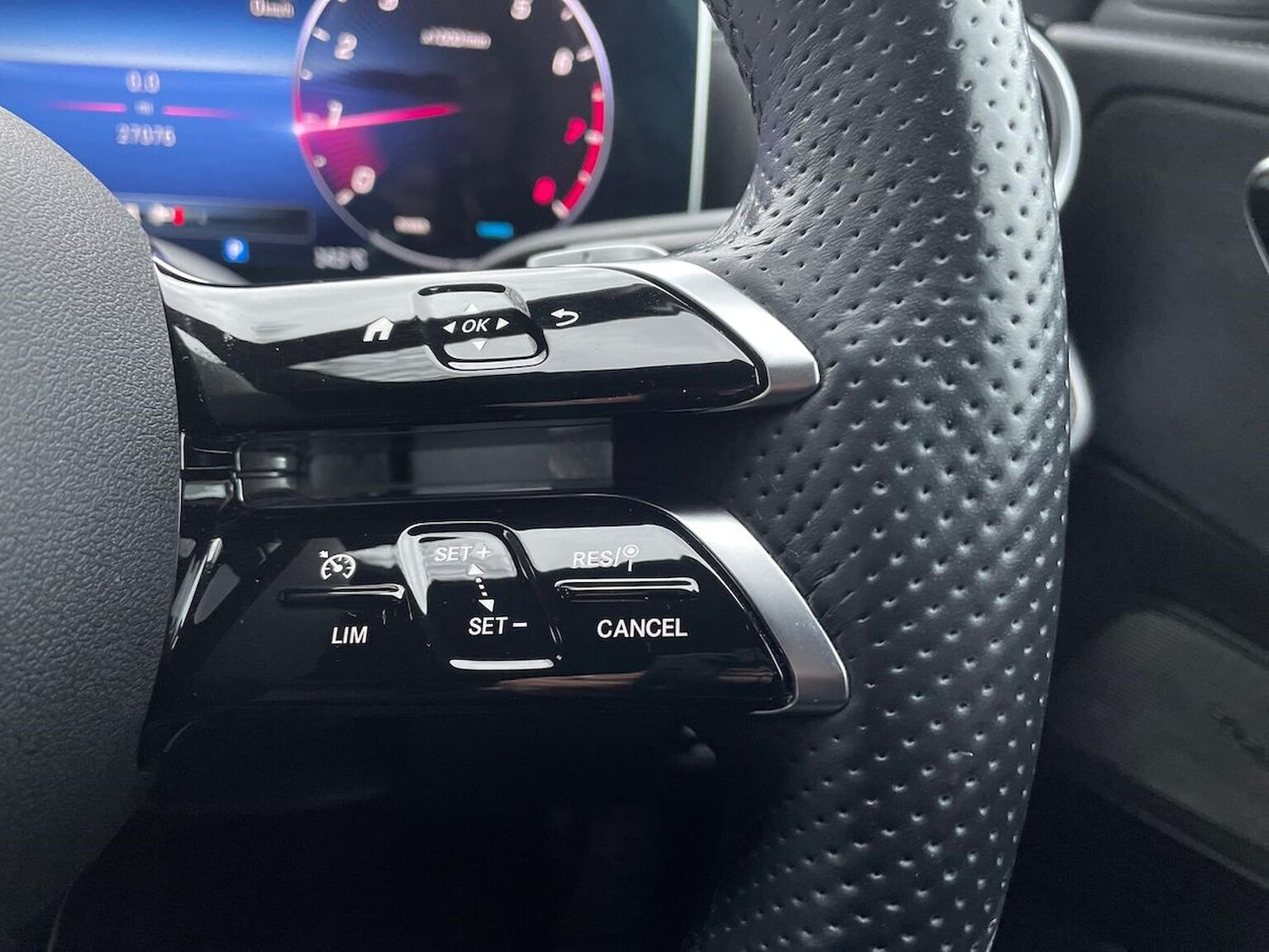 Used Mercedes-Benz C Class 2023 for sale - 76807528: Photo 27