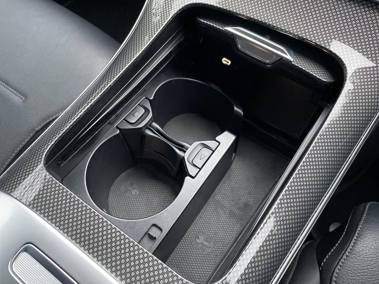 Used Mercedes-Benz C Class 2023 for sale - 76807528: Photo 32