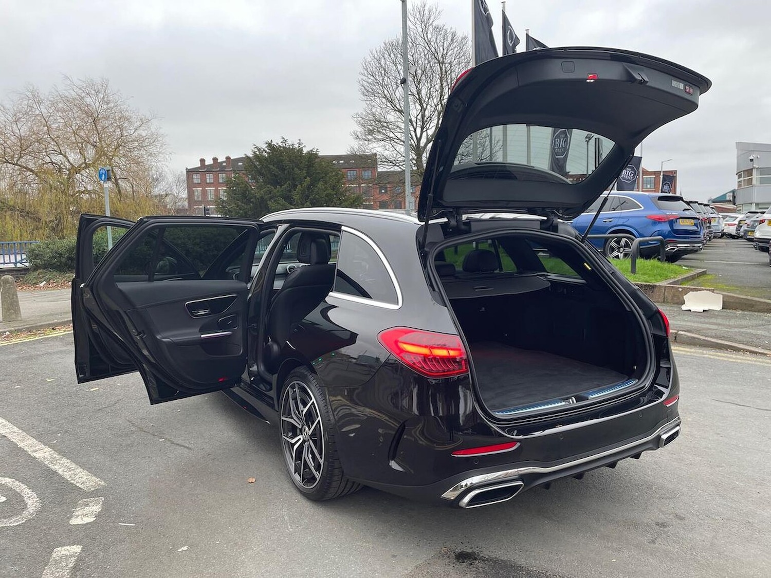 Used Mercedes-Benz C Class 2025 for sale - 77056932: Photo 42