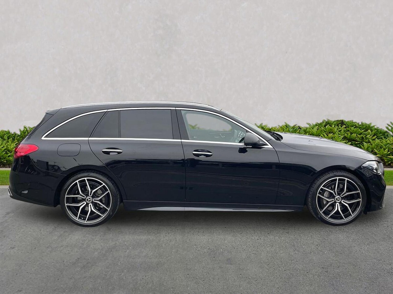 Used Mercedes-Benz C Class 2025 for sale - 77056932: Photo 5