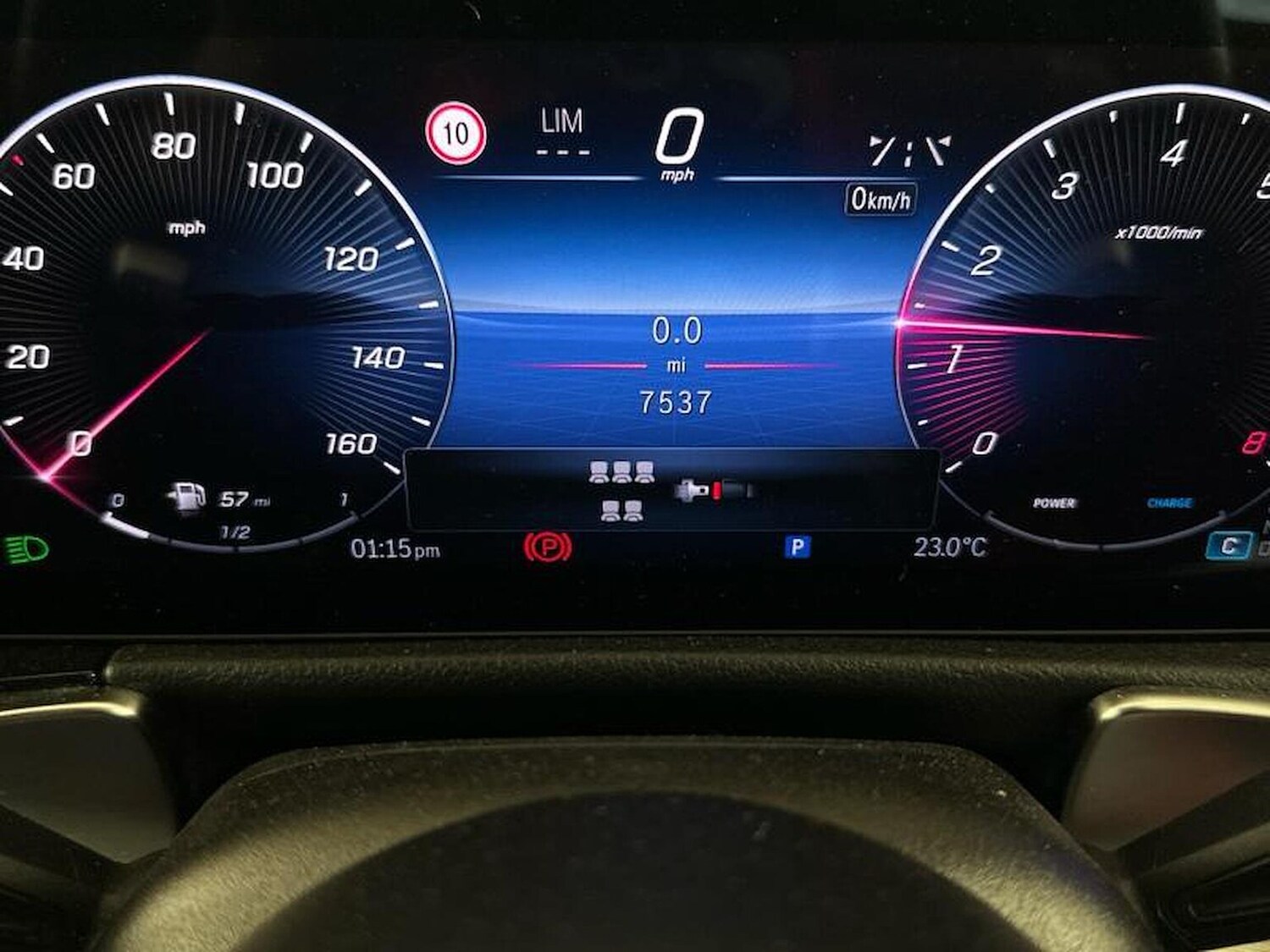 Used Mercedes-Benz GLB 2024 for sale - 76383380: Photo 3