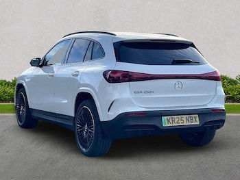 Used Mercedes-Benz EQA 2025 for sale - 76207442: Photo 2