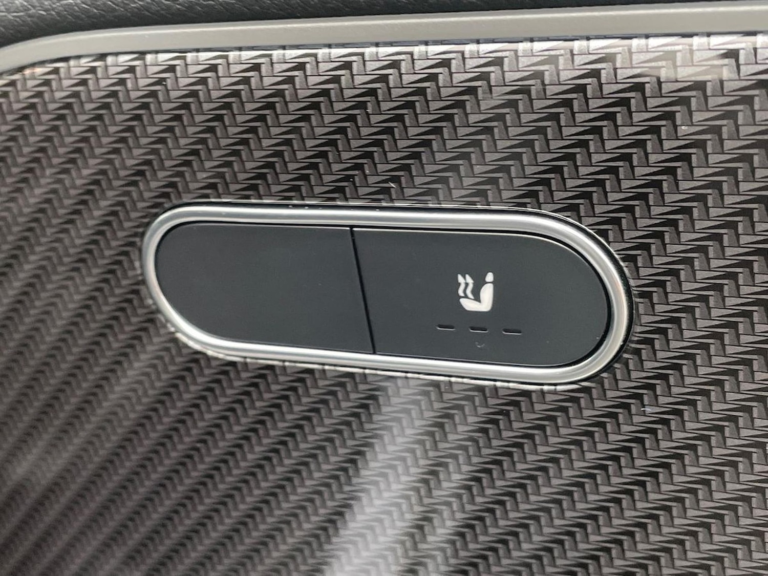 Used Mercedes-Benz GLA 2022 for sale - 77056950: Photo 32