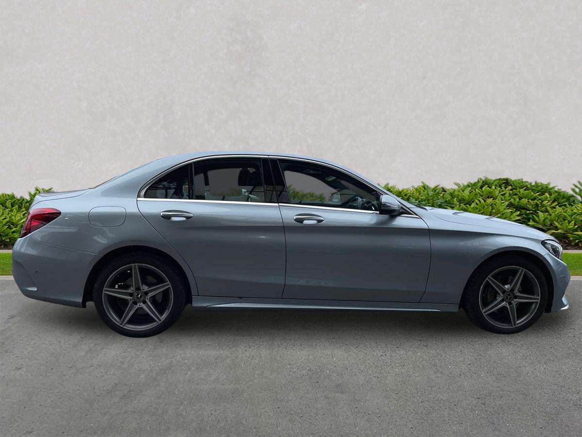 Used Mercedes-Benz C Class 2017 for sale - 78196135: Photo 5