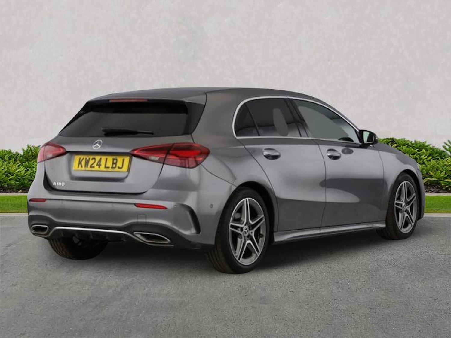 Used Mercedes-Benz A-Class 2024 for sale - 76383364: Photo 2