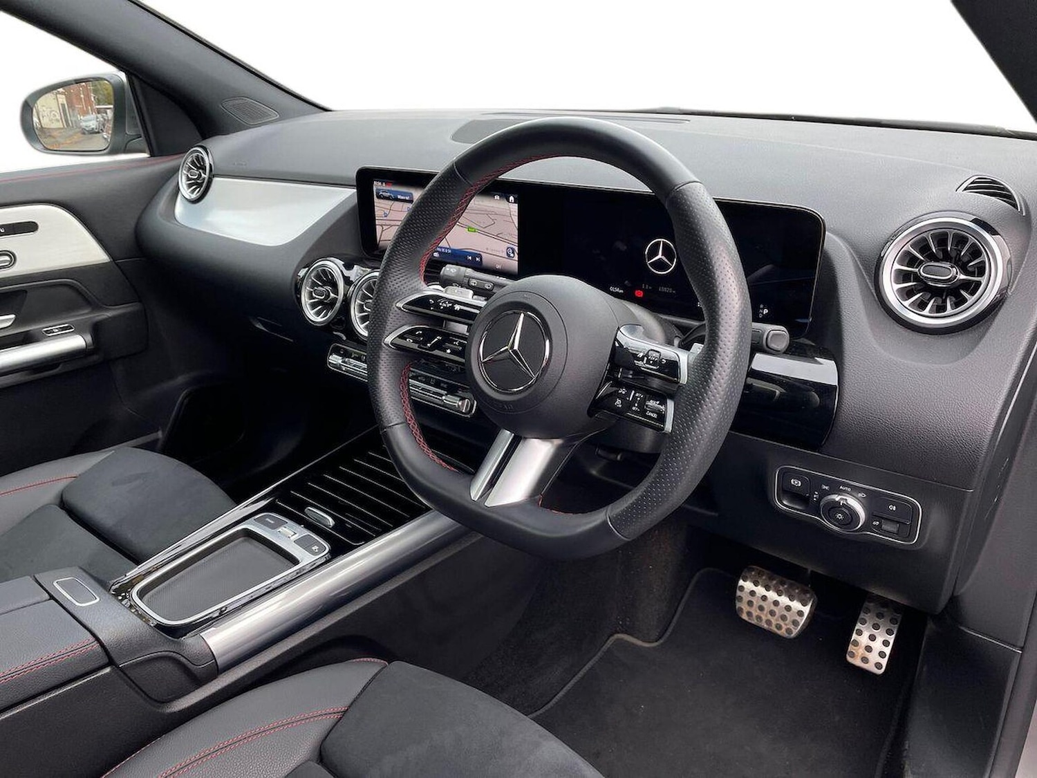 Used Mercedes-Benz GLA 2024 for sale - 76340630: Photo 15