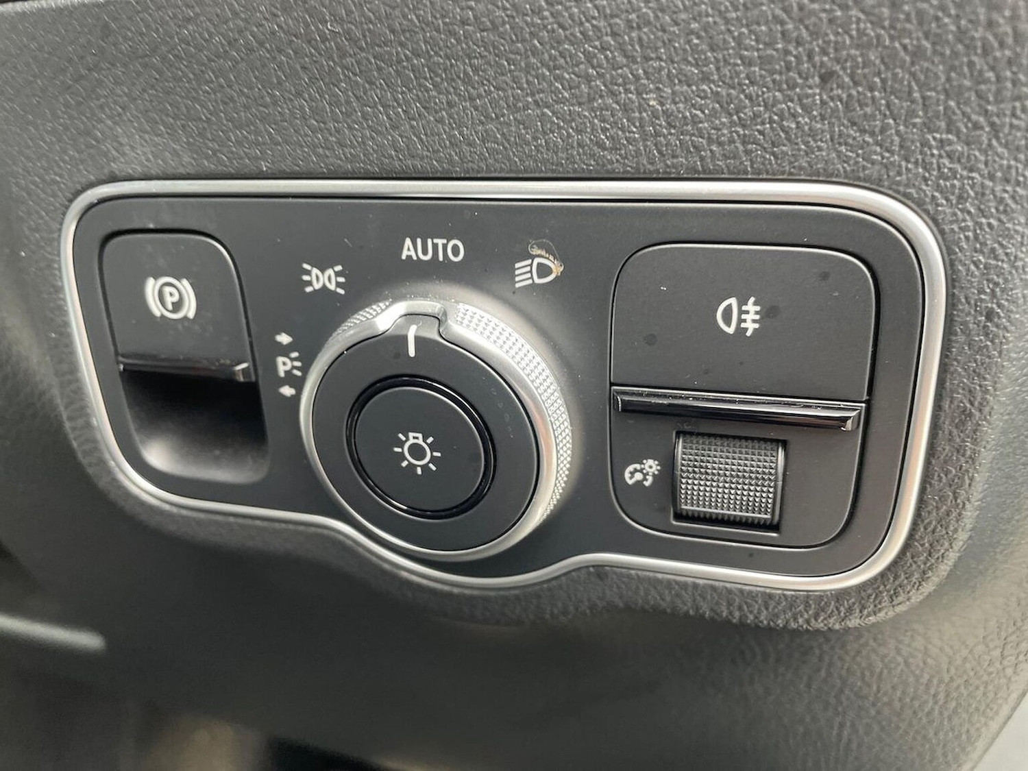 Used Mercedes-Benz GLA 2024 for sale - 76340630: Photo 22