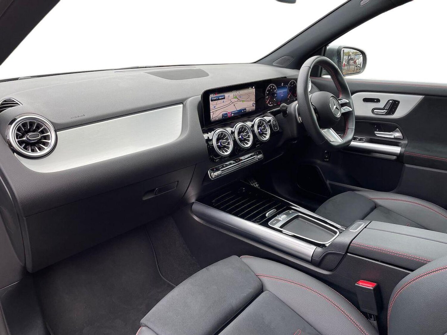 Used Mercedes-Benz GLA 2024 for sale - 76340630: Photo 7