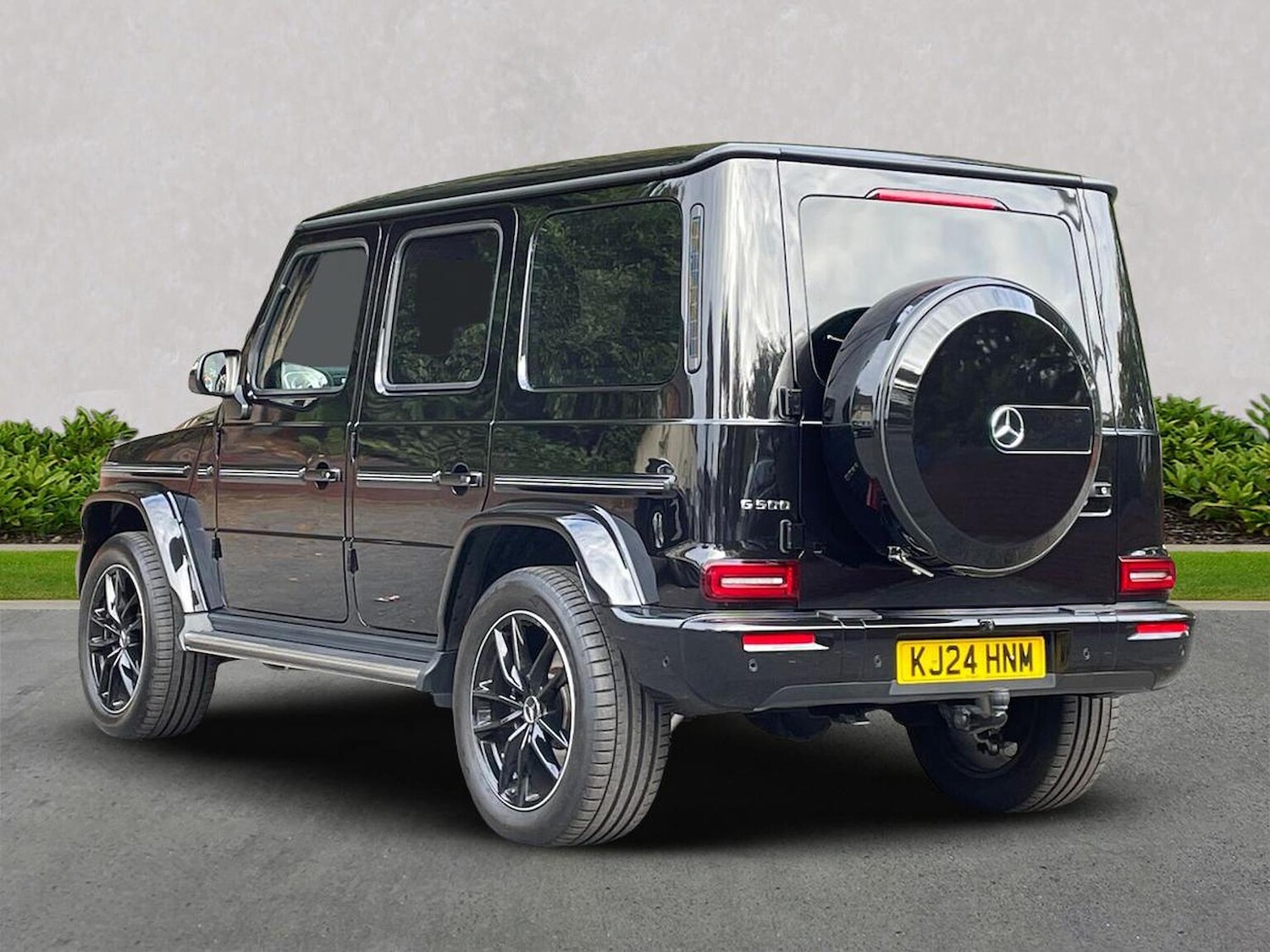 Used Mercedes-Benz G-Class 2024 for sale - 76089154: Photo 2
