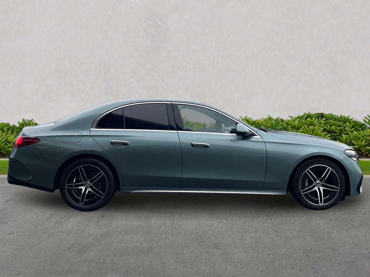 Used Mercedes-Benz E Class 2024 for sale - 77662557: Photo 3