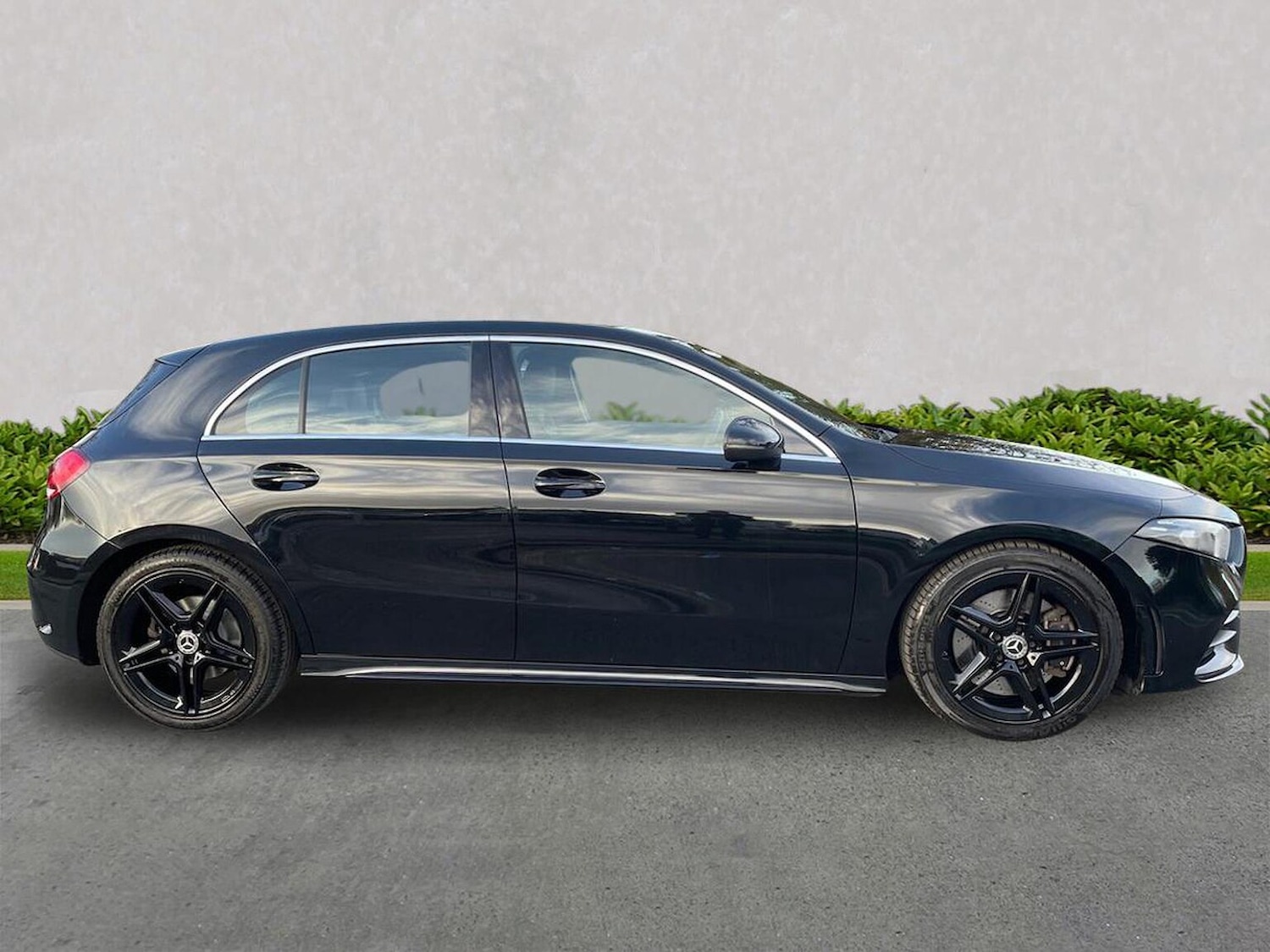 Used Mercedes-Benz A-Class 2018 for sale - 76791856: Photo 3