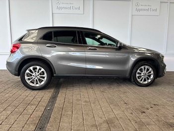 Used Mercedes-Benz GLA 2018 for sale - 78565529: Photo