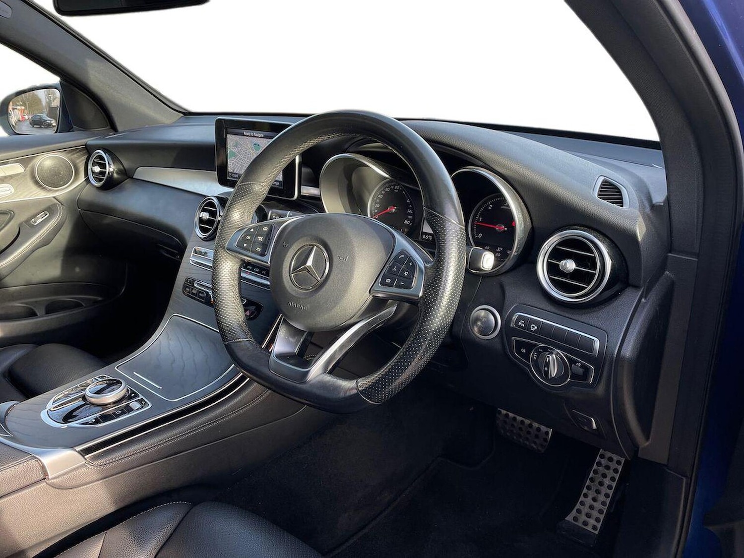 Used Mercedes-Benz GLC 2019 for sale - 76932299: Photo 15