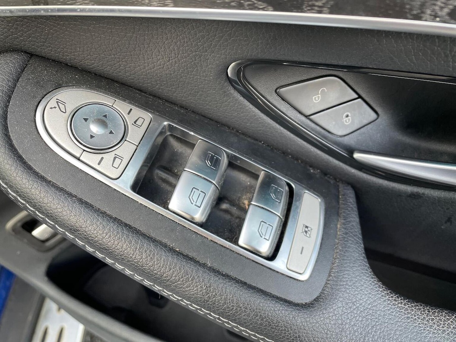 Used Mercedes-Benz GLC 2019 for sale - 76932299: Photo 21