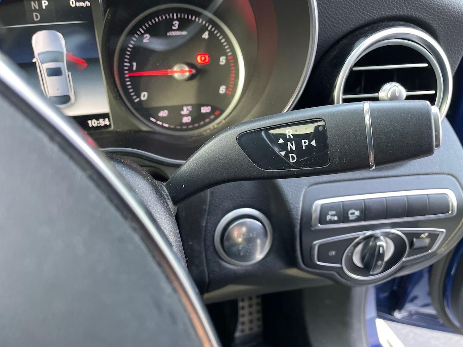 Used Mercedes-Benz GLC 2019 for sale - 76932299: Photo 28