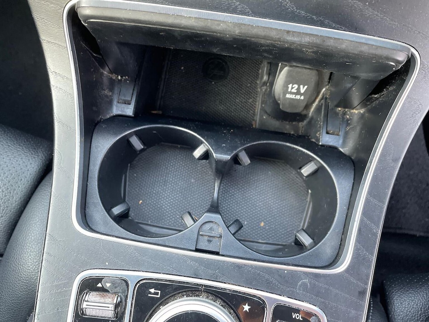 Used Mercedes-Benz GLC 2019 for sale - 76932299: Photo 32