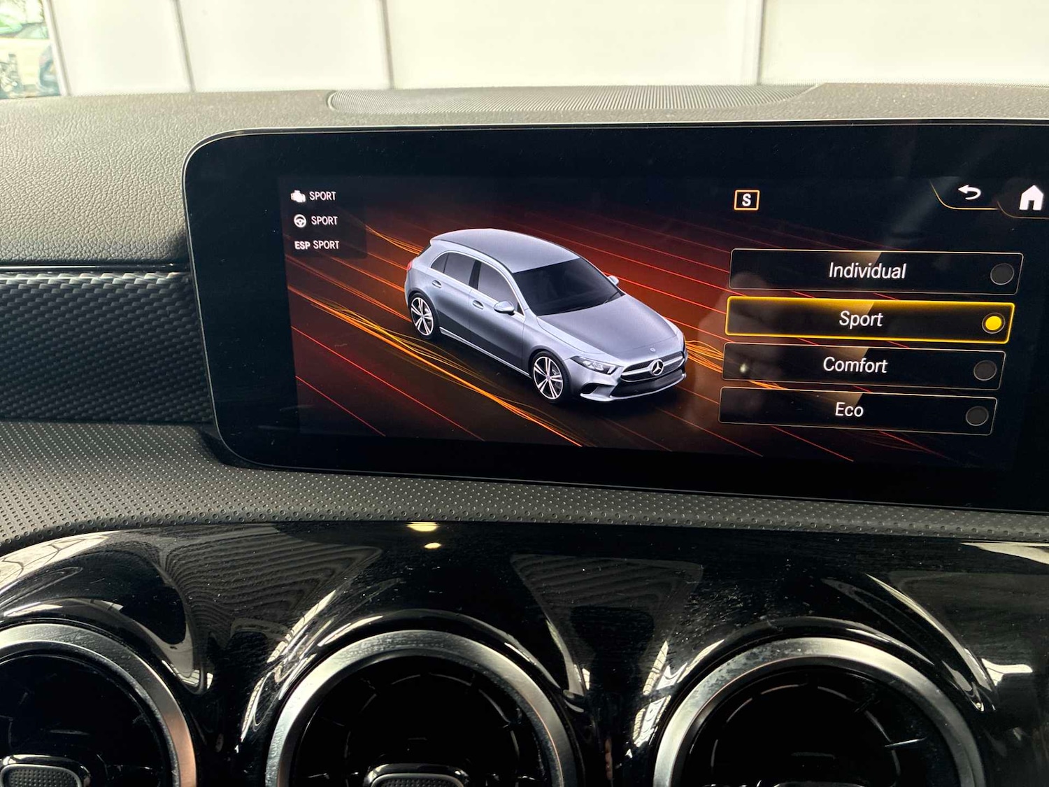 Used Mercedes-Benz A-Class 2022 for sale - 78198127: Photo 40